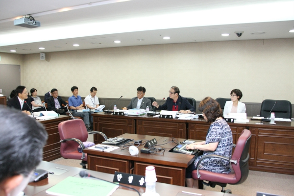 제205회 서울특별시 마포구의회 제1차 정례회 행정건설위원회 - 7