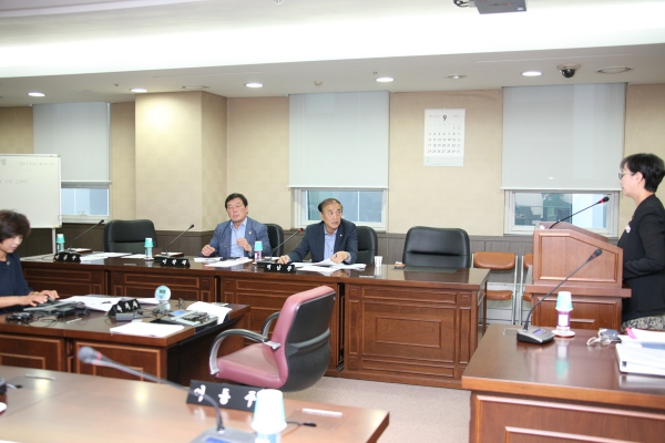 제215회 서울특별시 마포구의회 임시회 제1 ~ 3차 행정건설위원회 - 7