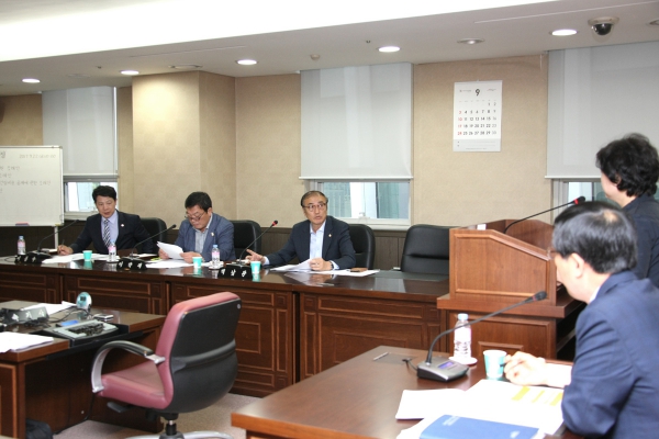 제215회 서울특별시 마포구의회 임시회 제1 ~ 3차 행정건설위원회