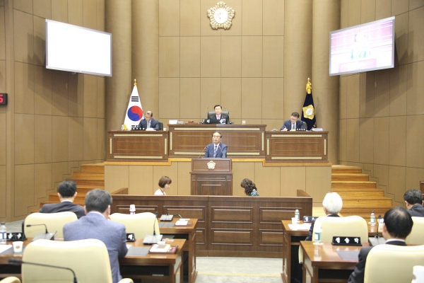 제214회 서울특별시 마포구의회 임시회 제2차 본회의 - 6