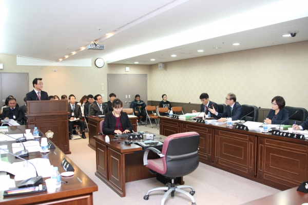 제200회 서울특별시 마포구의회 제2차 정례회 제1 ~ 7차 행정건설위원회 - 6