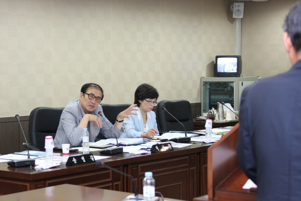 제197회 서울특별시 마포구의회 제1차 정례회 행정건설위원회 - 7