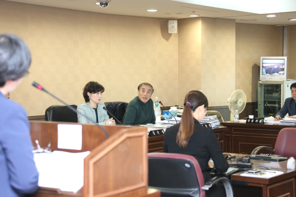 제216회 서울특별시 마포구의회 제2차 정례회 제1 ~ 7차 예산결산특별위원회 - 11