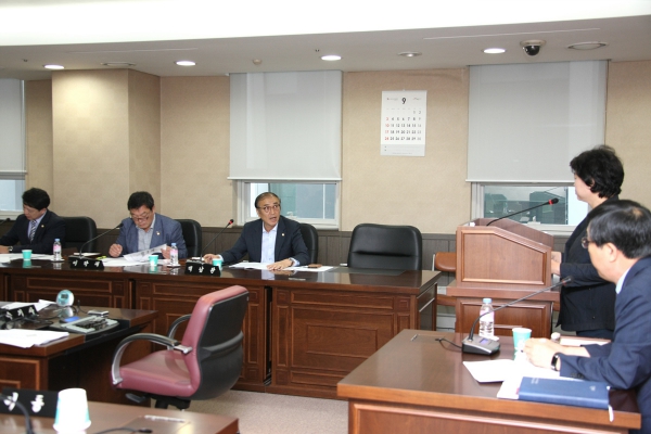 제215회 서울특별시 마포구의회 임시회 제1 ~ 3차 행정건설위원회 - 3