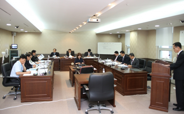 제190회 서울특별시 마포구의회 제1차 정례회 행정건설위원회 - 5