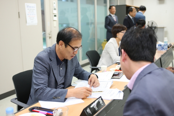 제190회 서울특별시 마포구의회 제1차 정례회 행정건설위원회 - 4