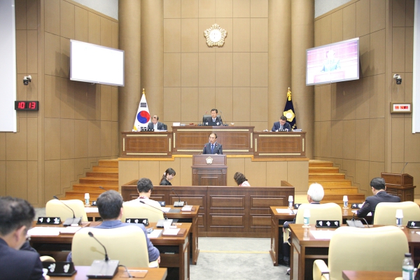 제212회 서울특별시 마포구의회 임시회 제4차 본회의 - 7