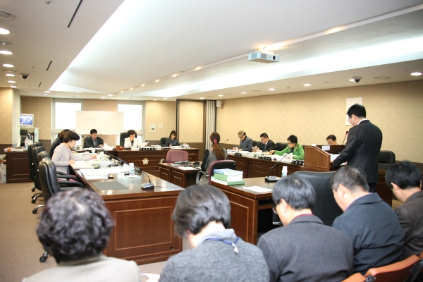 제208회 서울특별시 마포구의회 제2차 정례회 제2 ~ 7차 예산결산특별위원회 - 1