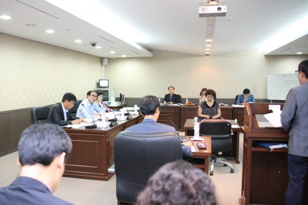 제197회 서울특별시 마포구의회 제1차 정례회 행정건설위원회 - 3