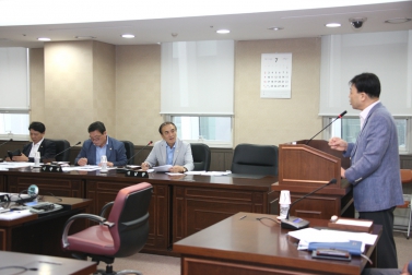 제214회 서울특별시 마포구의회 임시회 제1차 행정건설위원회 4