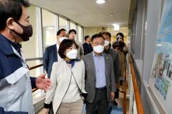 행정건설위원회 현장방문-마포자원회수시설, 상암수소충전소 13