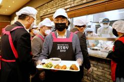 효도밥상 개소식 및 현판 제막식 45