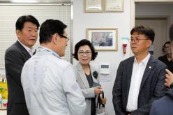 행정건설위원회 -신수동 주민센터 2023년도 행정사무감사 53