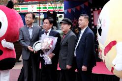 레드로드 핫포차 제막식 21