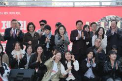 제1회 레드로드 로드갤러리 전시회 23