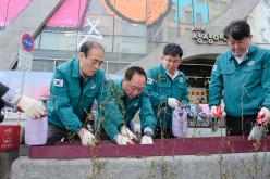 제80회 식목일 기념 나무심기 행사 5