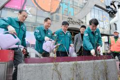 제80회 식목일 기념 나무심기 행사 6