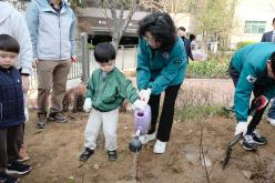 제80회 식목일 기념 나무심기 행사 47