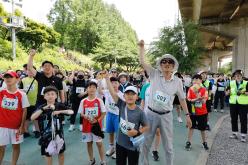 제1회 마포 월드컵천 황금보리 축제 걷기대회 8