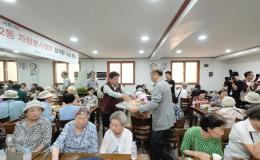 성산2동 자원봉사캠프 삼계탕 나눔 행사 3