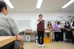 효도밥상 급식소 개소식&lpar;합정동 5호점, 서강동 7호점&rpar; 및 당인실뿌리복지센터 개관식  10