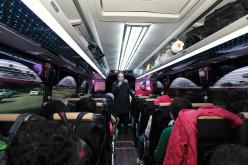 한국자유총연맹 버스 환송 1