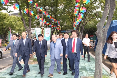 푸드트럭시범거리 개장식 5