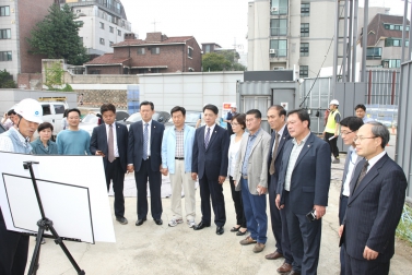 행정건설위원회 현장방문(책거리) 1