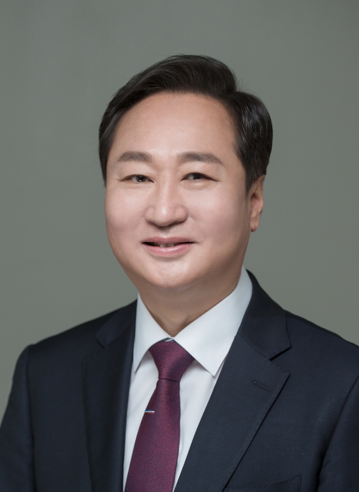 이한동 의회운영위원회 위원장